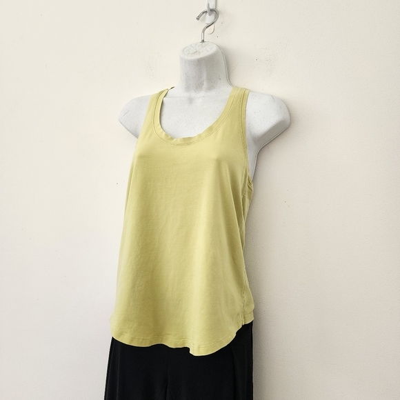 Lululemon Womens Racerback Tank Top Light Yellow/ Green  Size 4 - Picture 3 of 9
